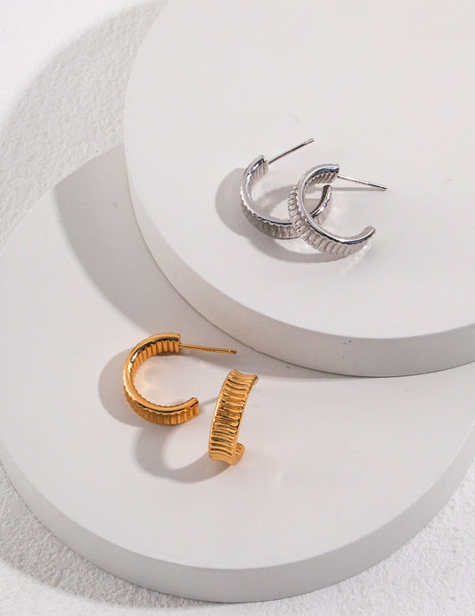 Simple earrings in sterling silver with 18k Gold Vermeil