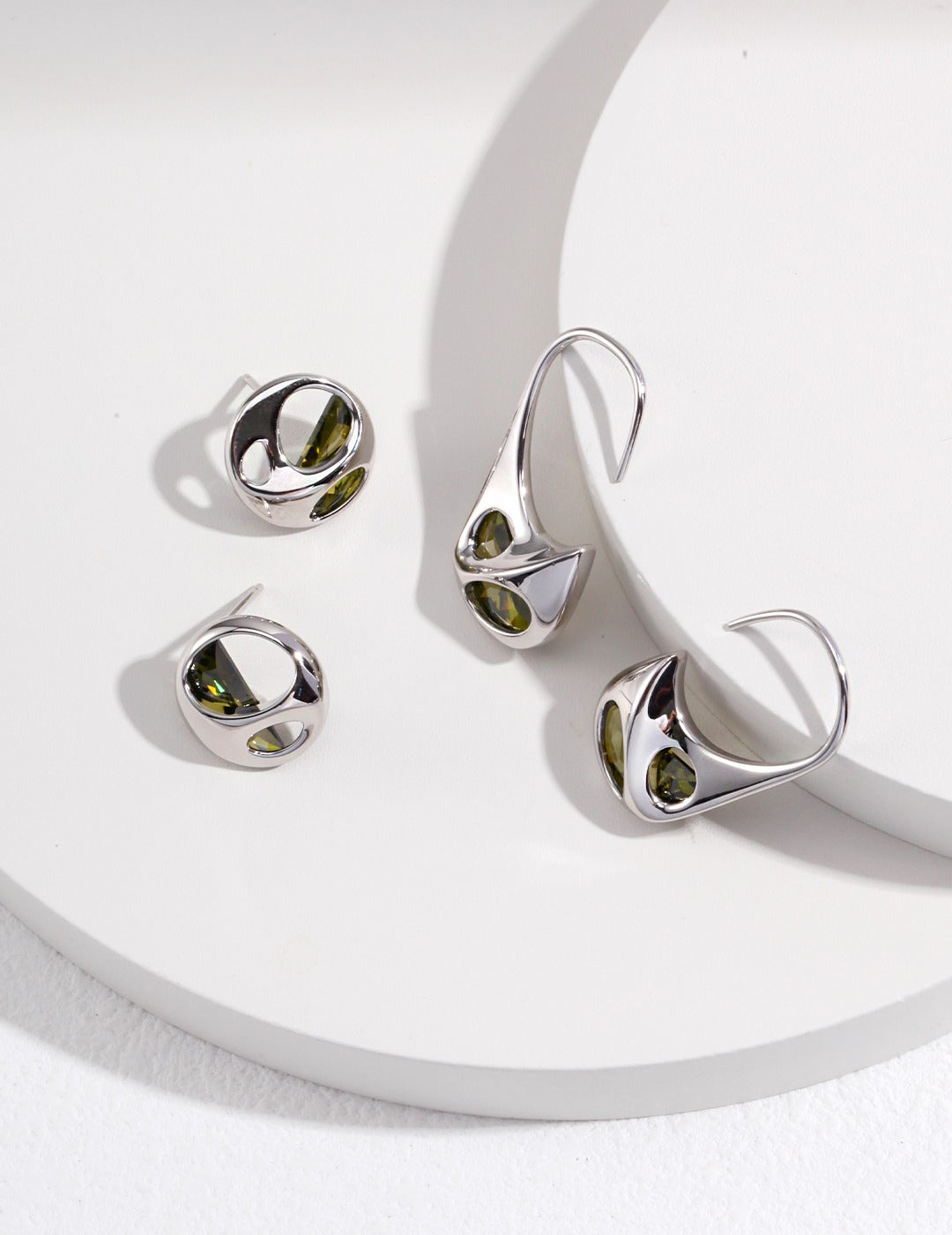 Sterling Silver Earring with zircon