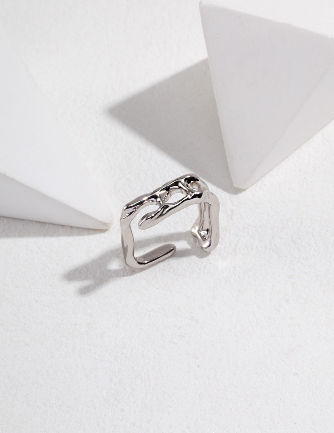 Irregular fluid design Sterling silver minimalist rin
