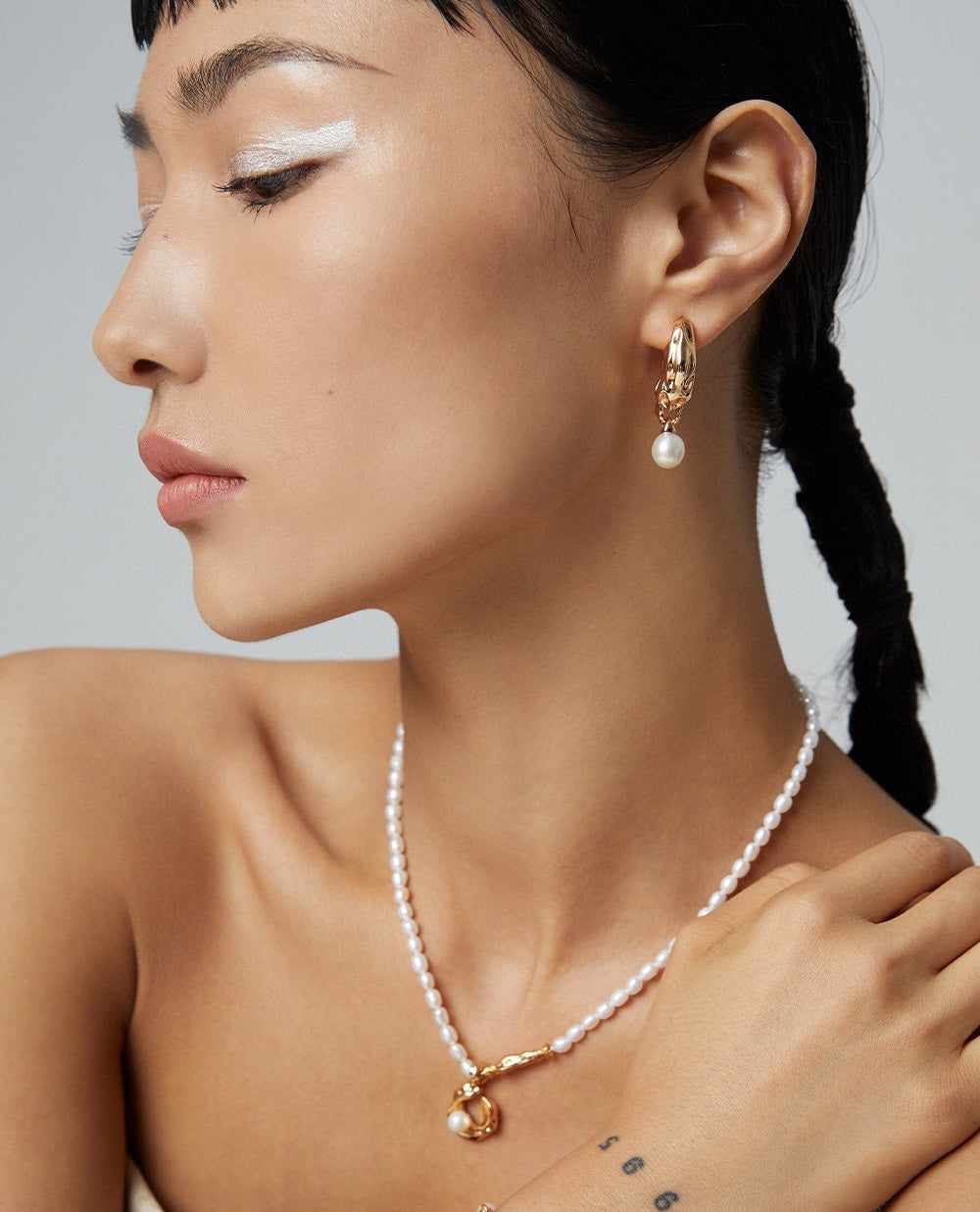 Natural pearl silk scarf design Earrings