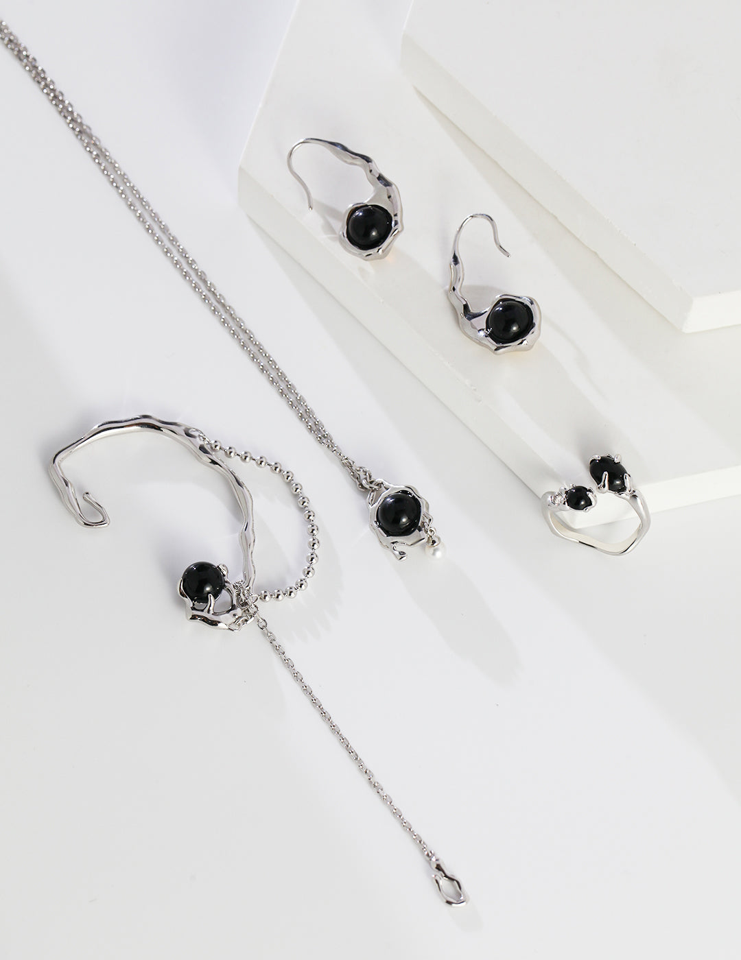 Sterling silver/Gold black agate earrings ear clips (Single piece)